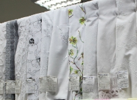 Ткани вышитые на платье в Спб купить. Ткань с вышивкой магазины Auratessu.